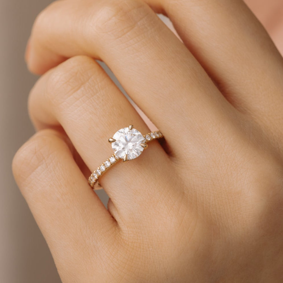 Alyssa Round Diamond Engagement Ring Setting