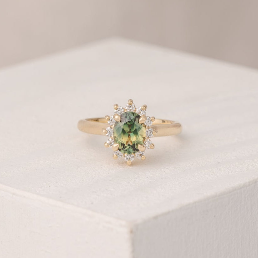 Arabella 1.54 ct Oval Parti Australian Sapphire Engagement Ring